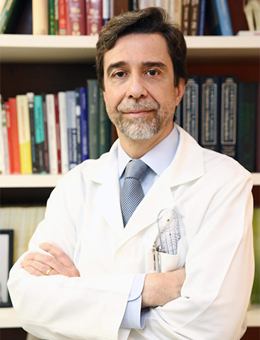 Dr. Lucas Fontes Maya Dr. Lucas Fontes Maya